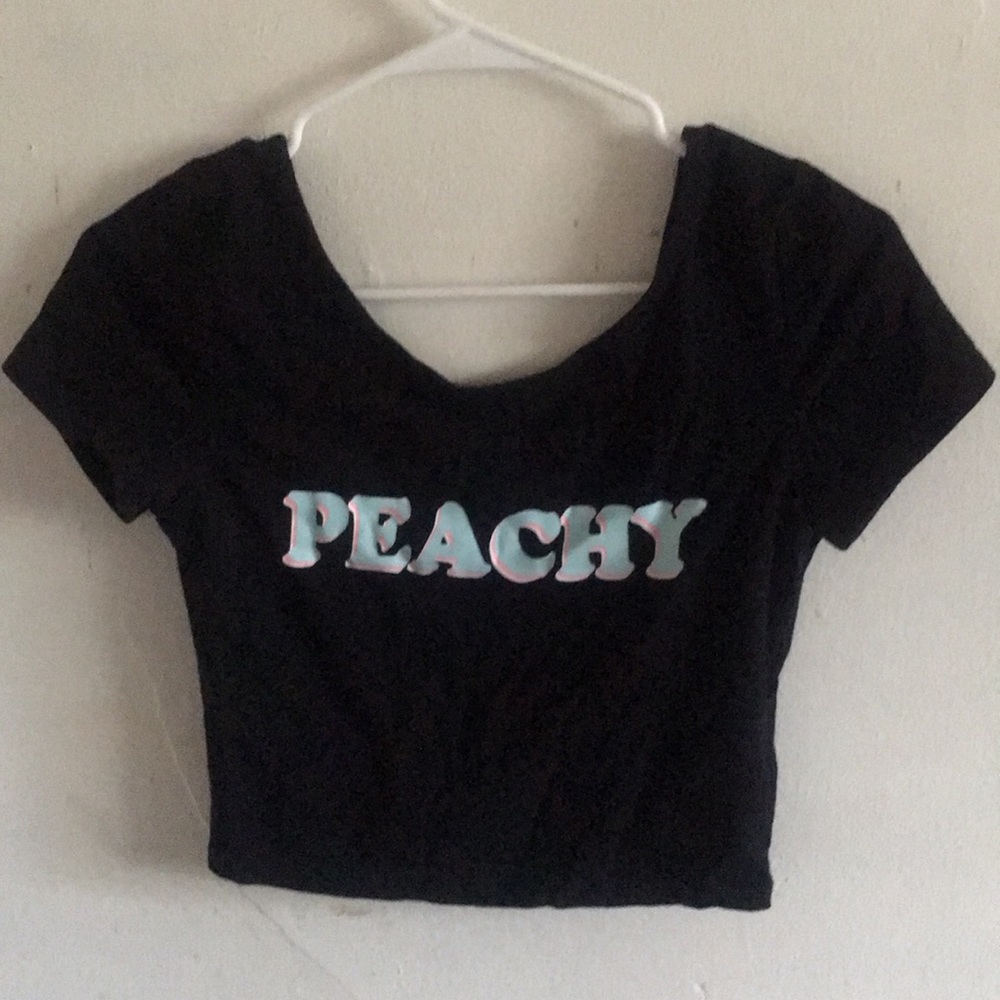 Black ‘Peachy’ crop top